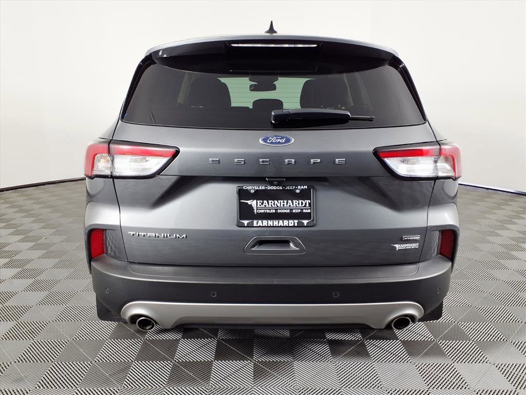 2022 Ford Escape Titanium Hybrid