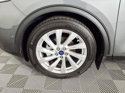 2022 Ford Escape Titanium Hybrid