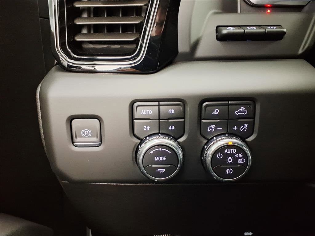 2026 GMC Sierra 2500HD AT4