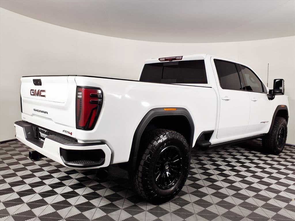 2026 GMC Sierra 2500HD AT4