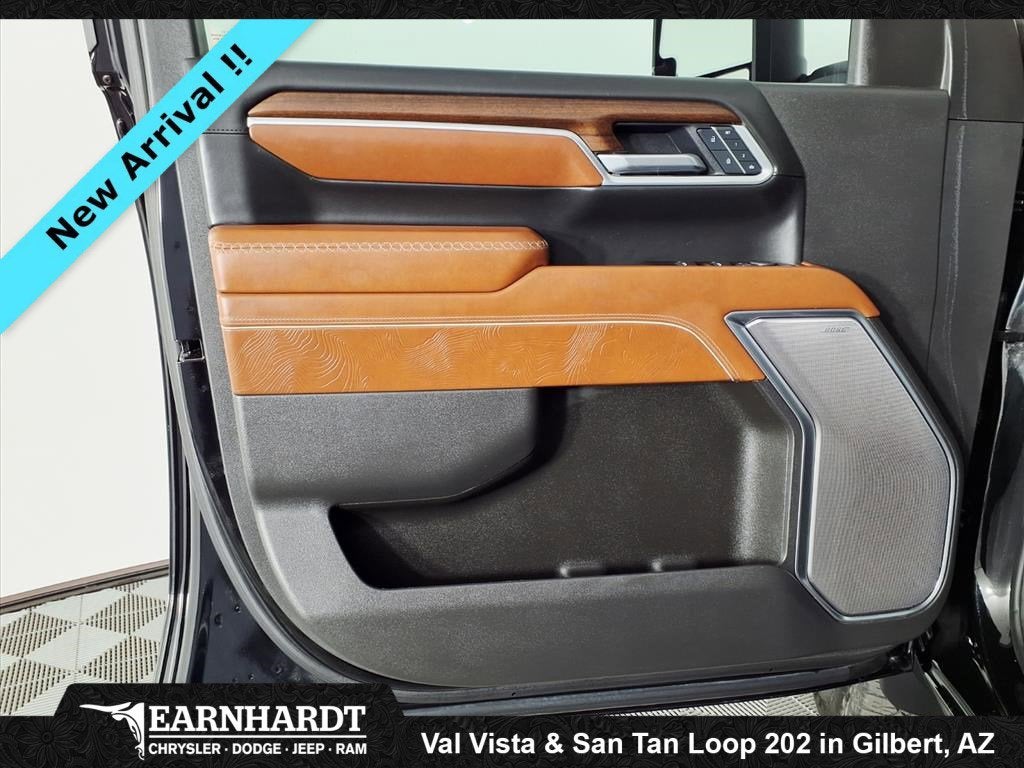 2025 GMC Sierra 2500HD Denali Ultimate