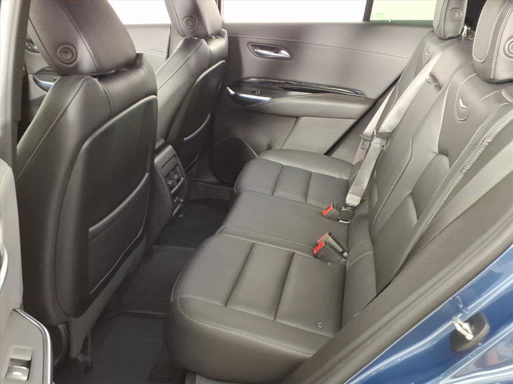 2024 Cadillac XT4 FWD Luxury