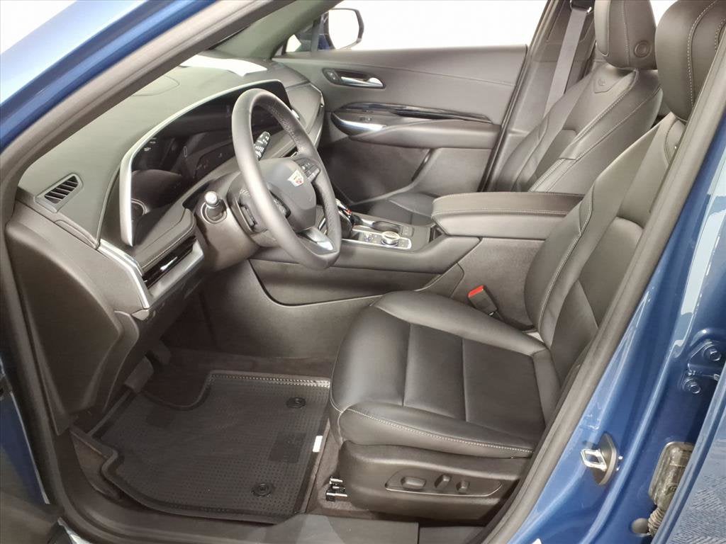 2024 Cadillac XT4 FWD Luxury