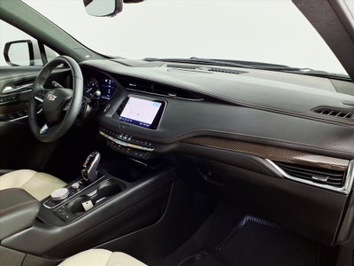 2022 Cadillac XT4 FWD Sport