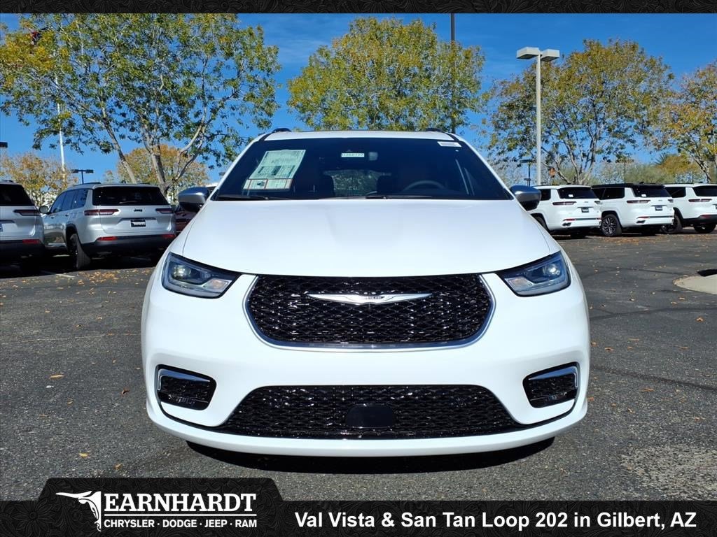 2026 Chrysler Pacifica Pinnacle