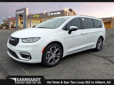 2026 Chrysler Pacifica Pinnacle