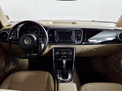 2017 Volkswagen Beetle Base