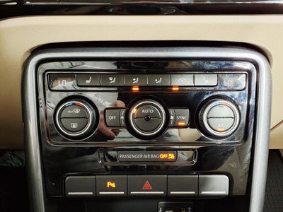 2017 Volkswagen Beetle Base