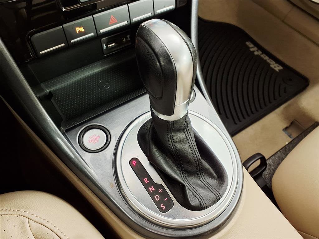 2017 Volkswagen Beetle Base