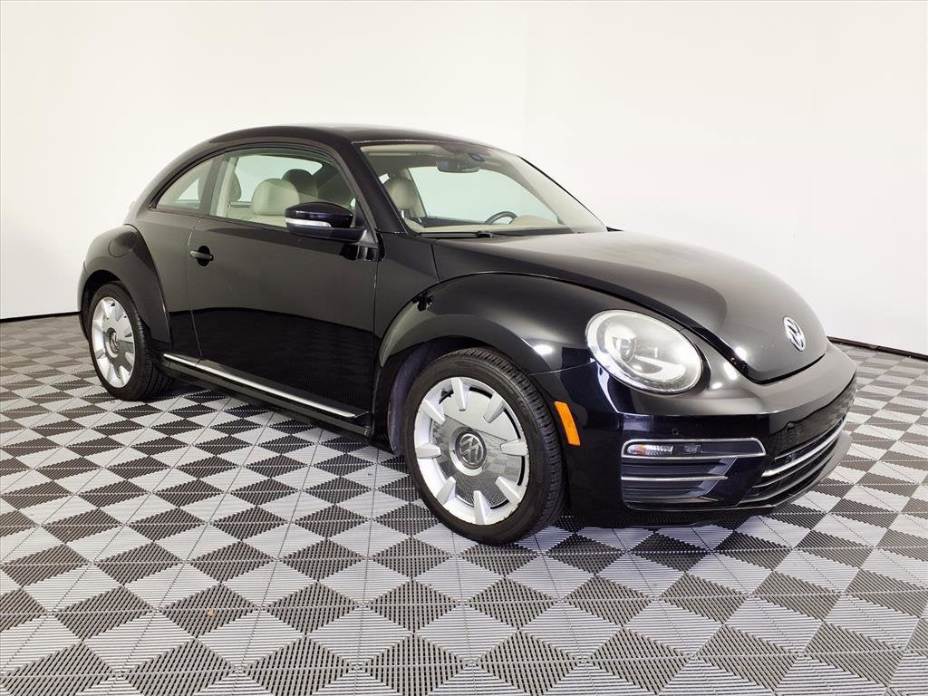 2017 Volkswagen Beetle Base