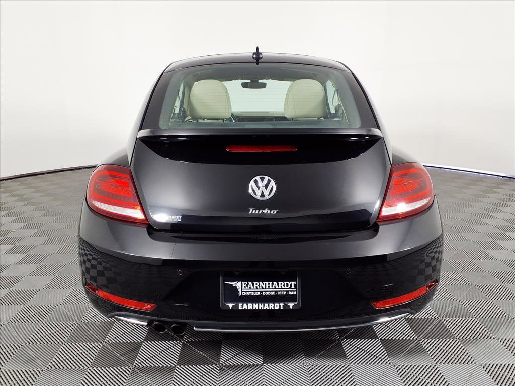 2017 Volkswagen Beetle Base