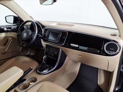 2017 Volkswagen Beetle Base