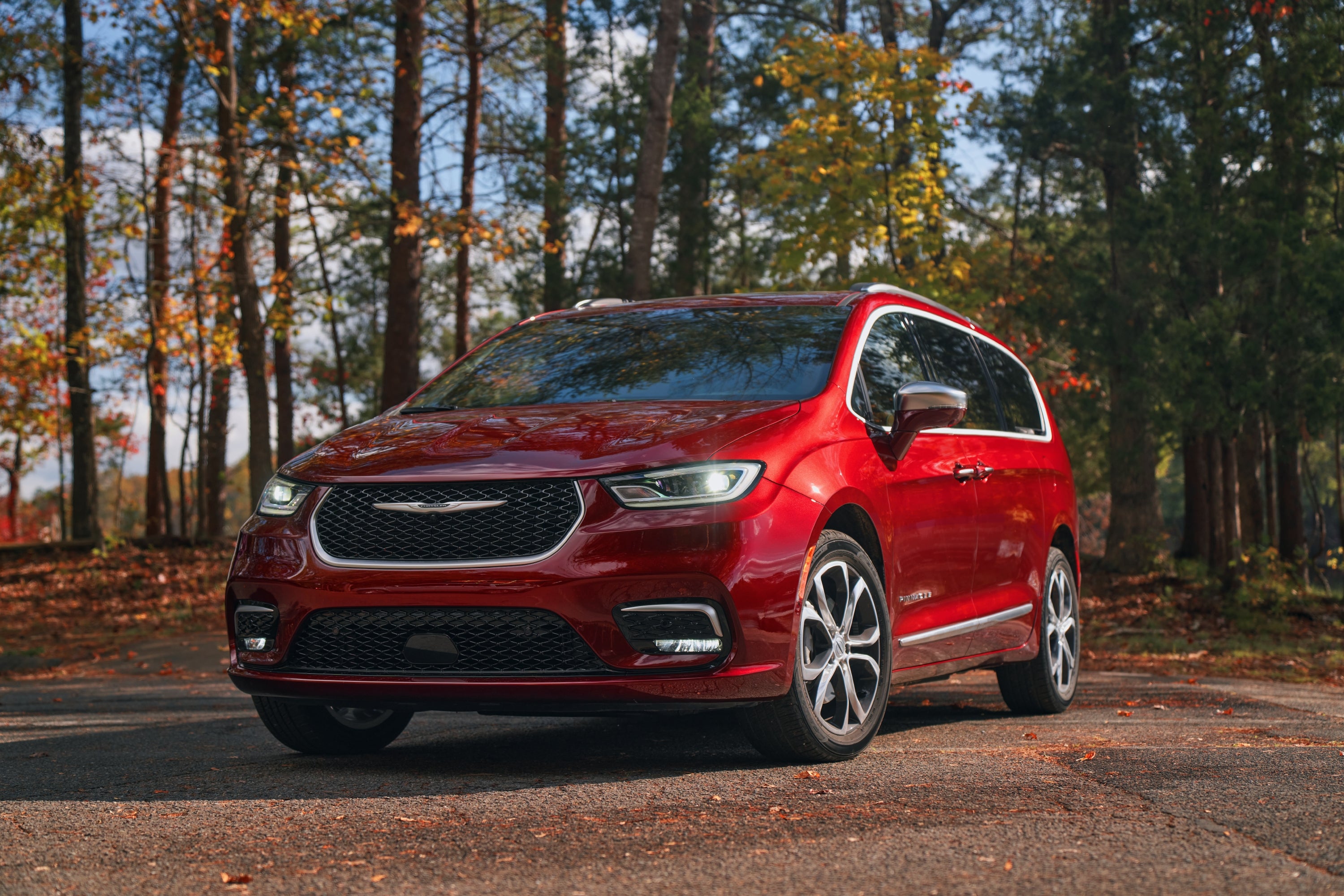 2024 Chrysler Pacifica Review, Pacifica Hybrid Review