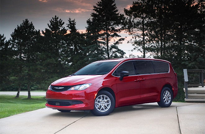 2025 Chrysler Voyager